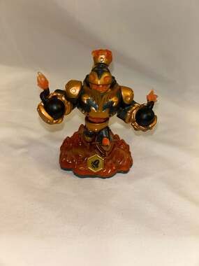 Skylanders Swap Force Blast Zone Swappable Figure